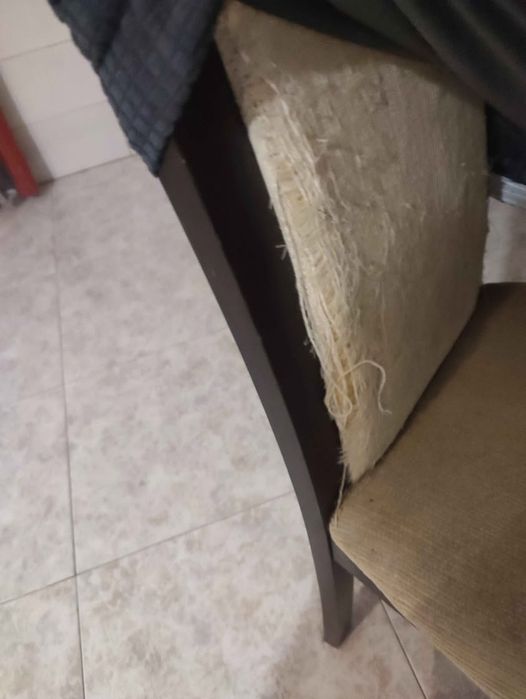 Mesa e cadeiras sala