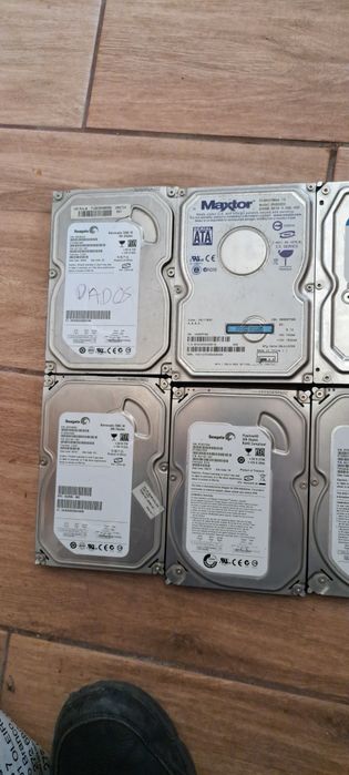 Various 3.5" HDDs447155960818575361