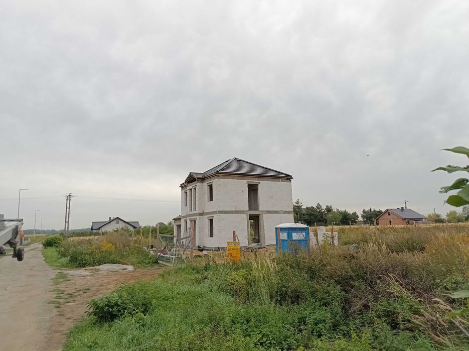 Ciesielstwo-dekarstwo Budowa domów jednorodzinnych.
