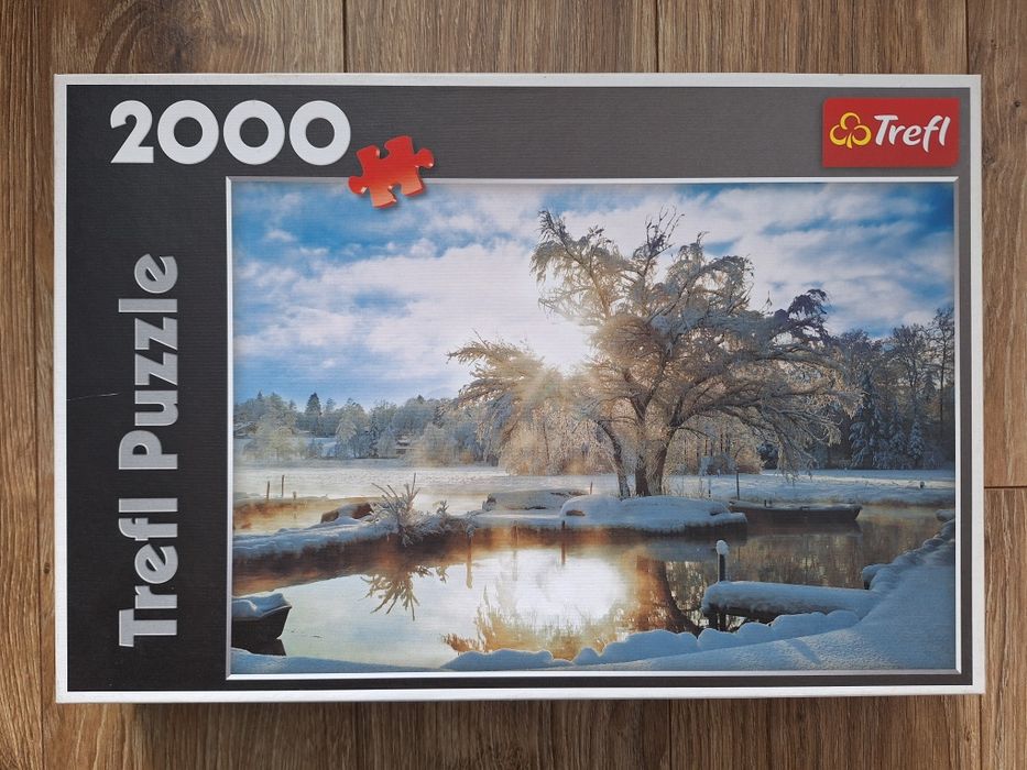Puzzle 2000 Trefl