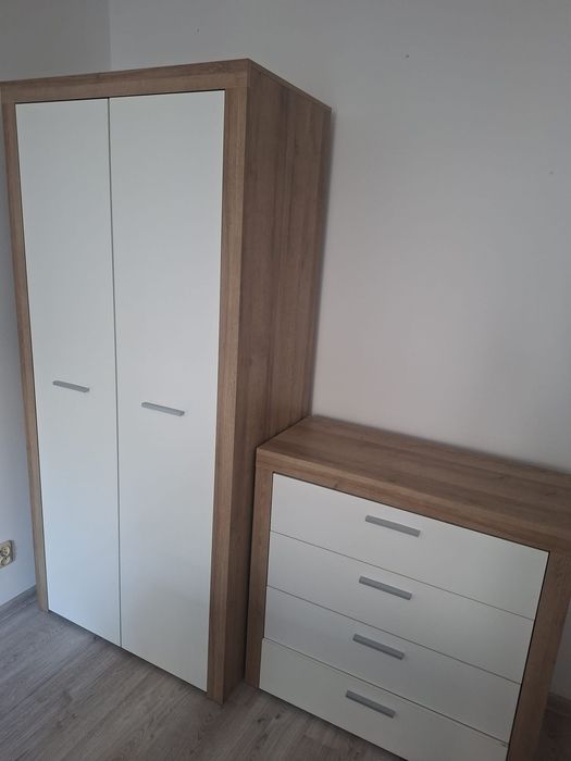 Sprzedam Zestaw mebli