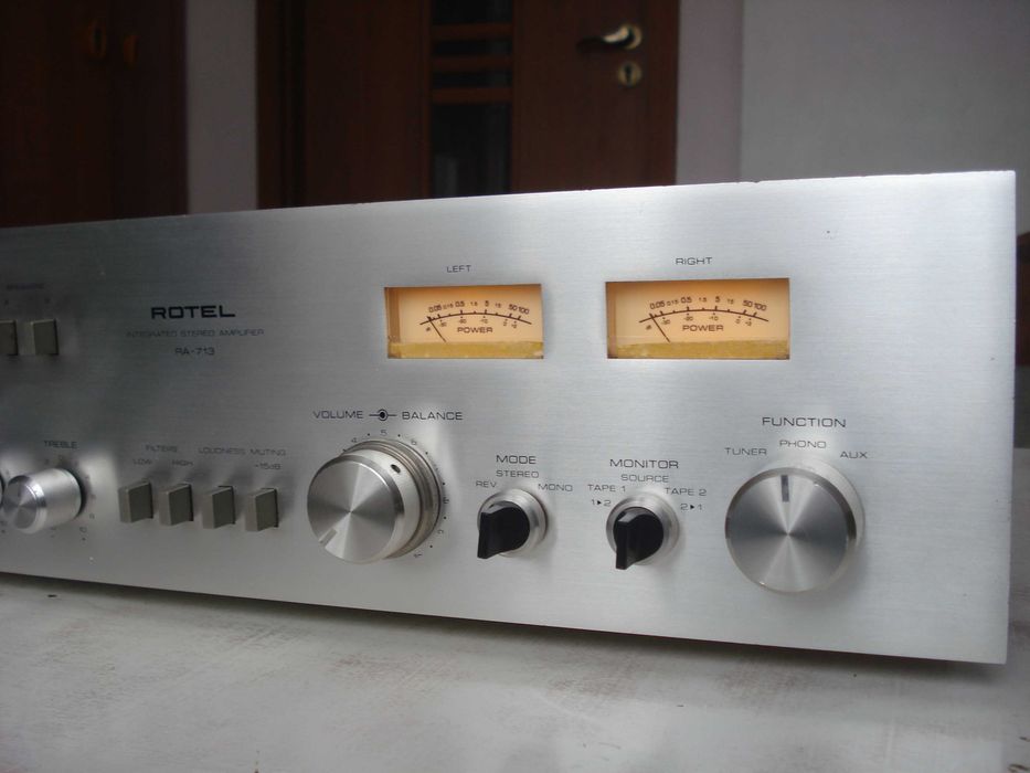 Підсилювач попередник "Rotel" RC-870BX, RA-713