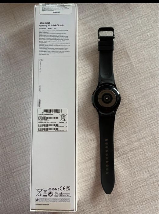 Samsung Galaxy classic watch 4