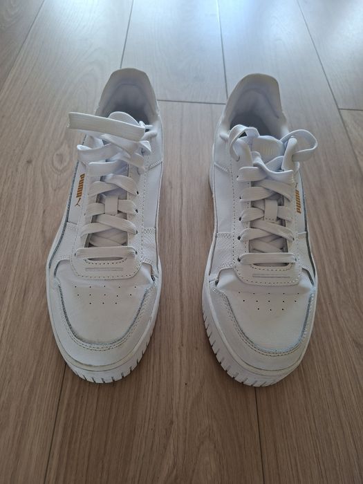 Puma carina Street 40  25,5 cm