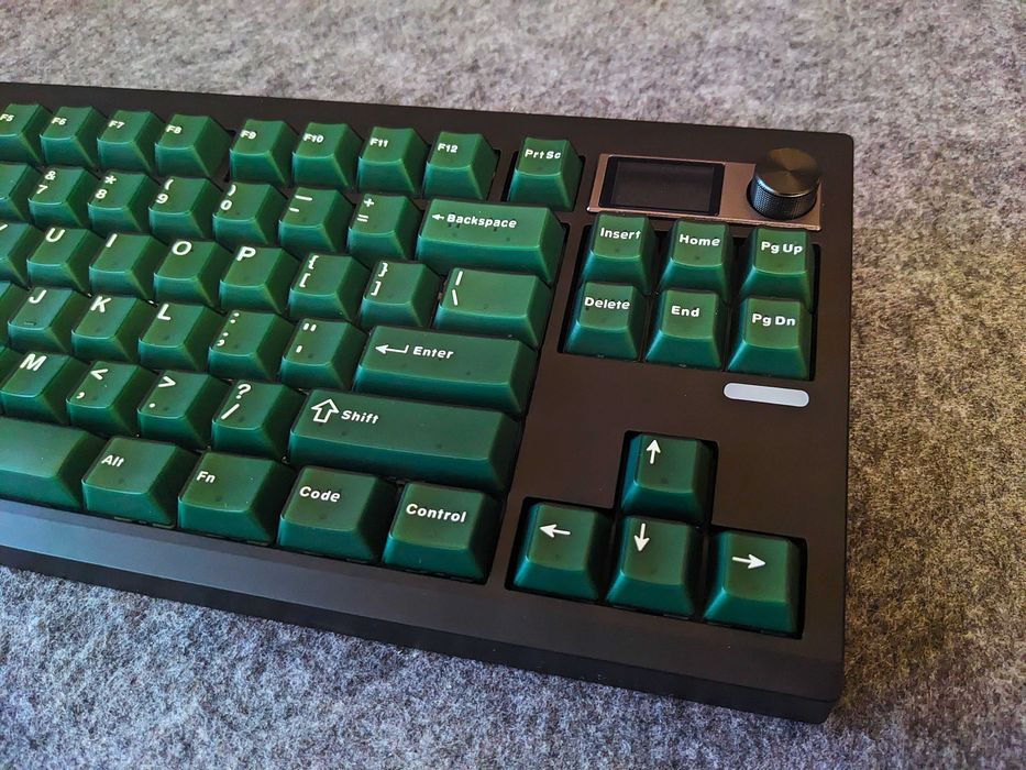 Кастомна механічна клавіатура GMK87