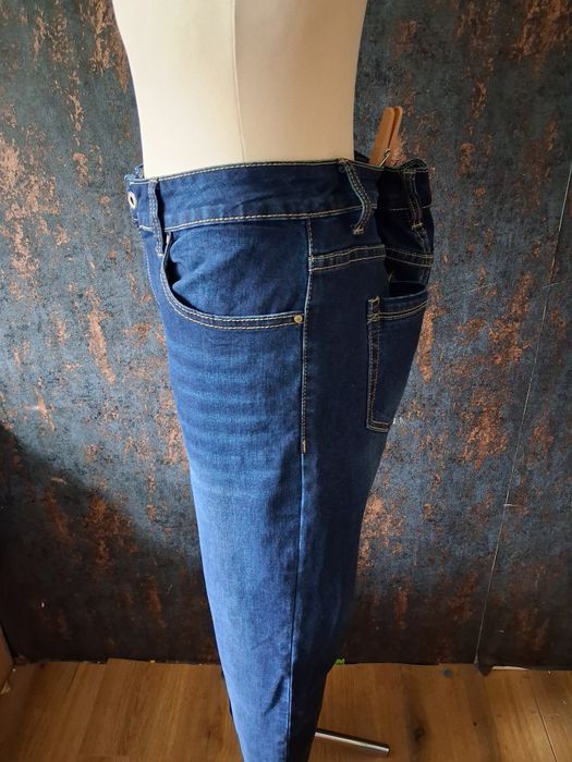 Spodnie jeans damskie plus size