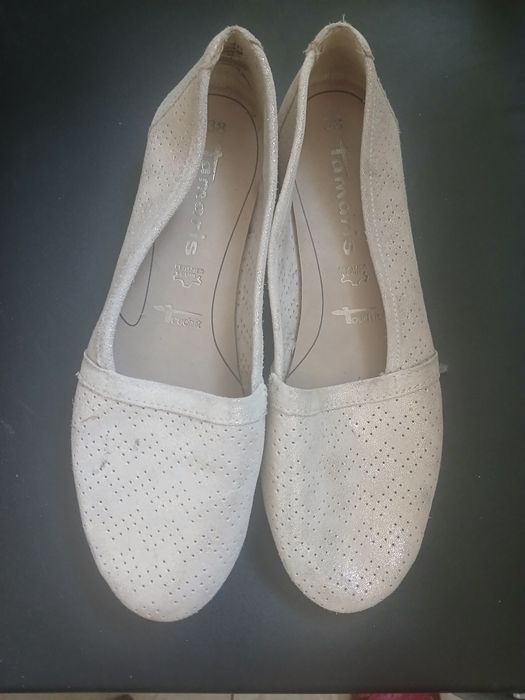 Tamaris skórzane buty 38