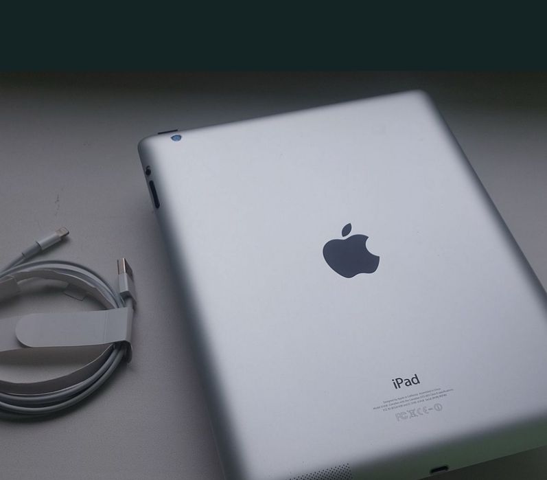  iPad 4 th / ідеальний стан