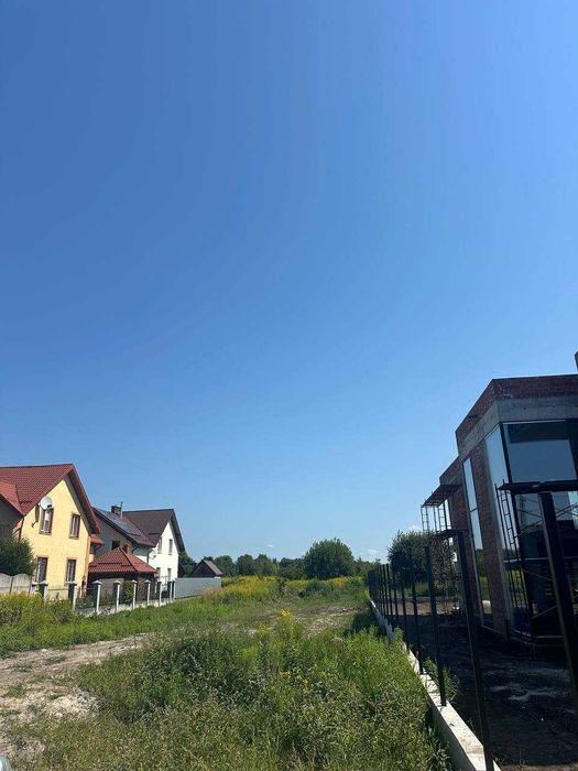 Продаж ділянки в Зубрі біля Рафаелю