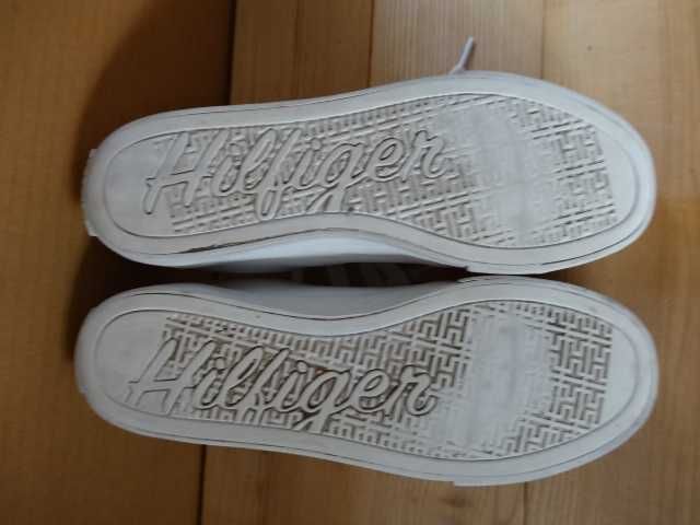 Buty TOMMY HILFIGER roz 39 Skóra Trampki Półbuty