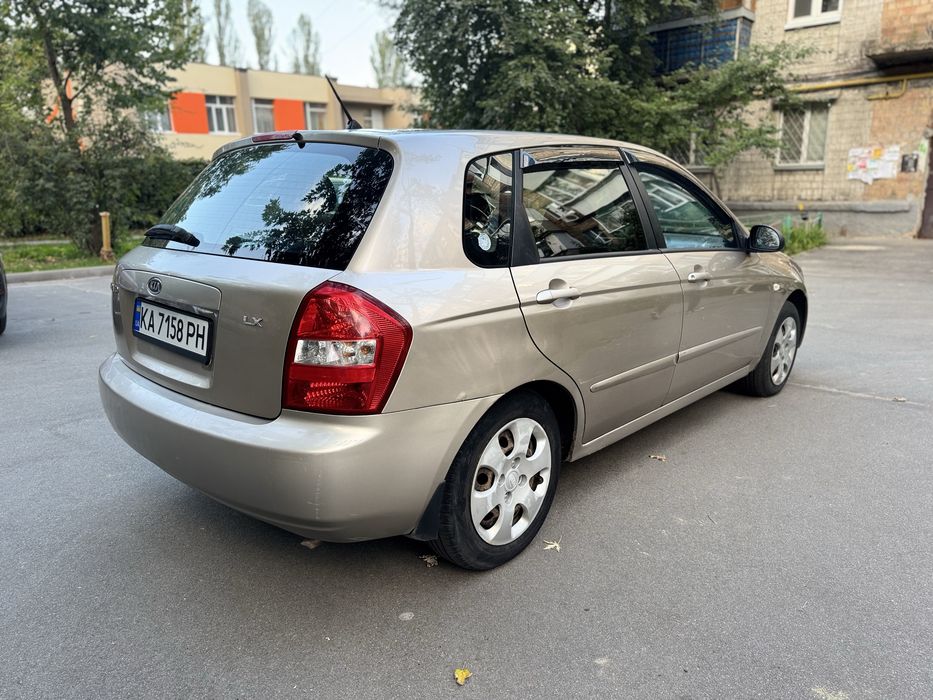 Кіа Черато продам