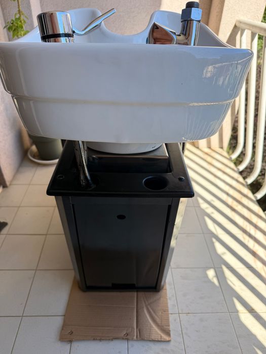 Rampa salão cabeleireira e cadeira hidráulica