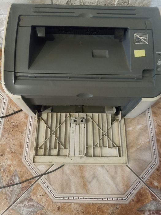 Принтер Canon  L11121E лазерний