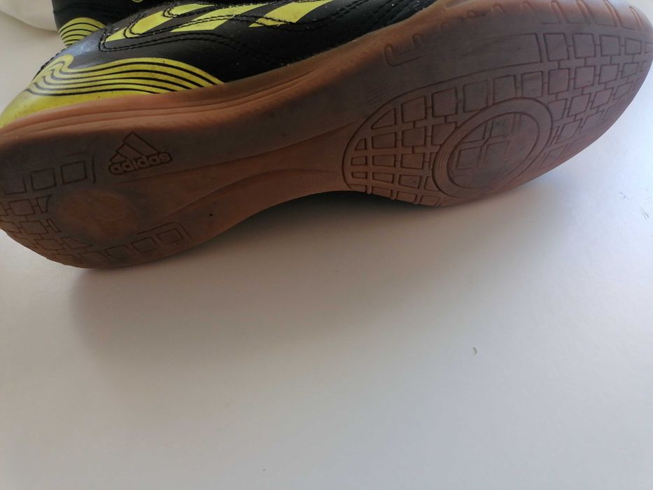 Ténis Adidas Copa n42