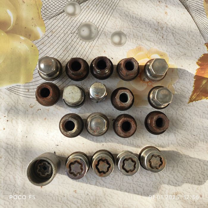 Набір гайок Форд