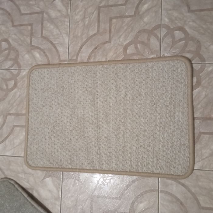 Коврик,хідник,доріжка