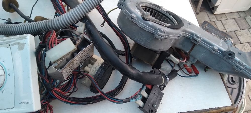 Запчасти для стиральной машинки Индезит indesit