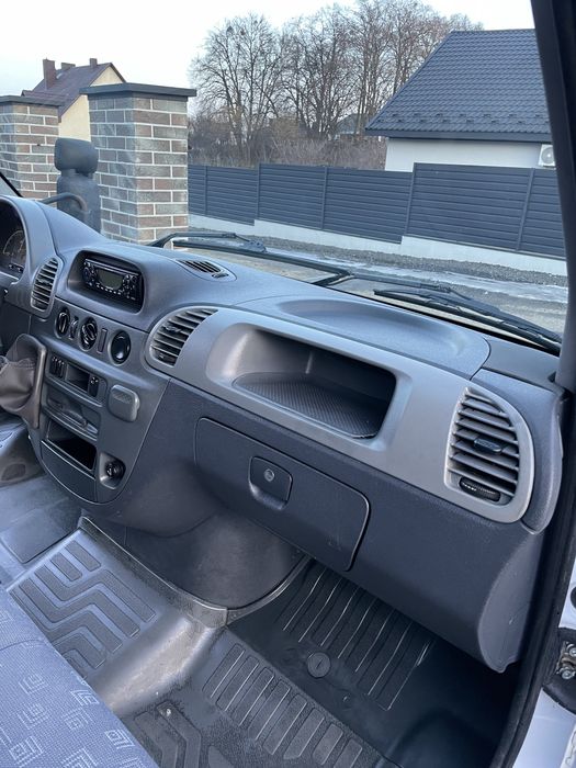 Mercedes Sprinter 413