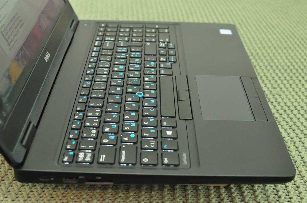 Игровой ноутбук Dell 5580
