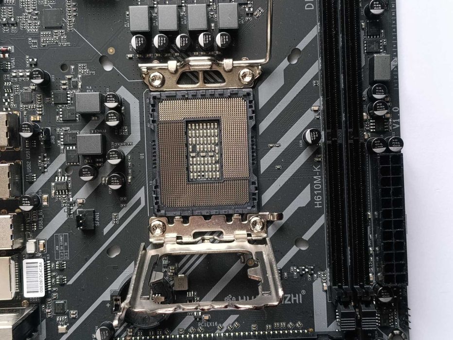 Материнская плата Huananzhi H610M-K (новая, LGA1700/DDR4-3200)