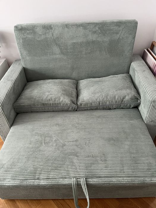Przepiękna sofa sztruksowa nowa.
