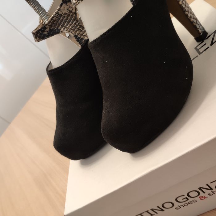 Sapatos Botins Cobra