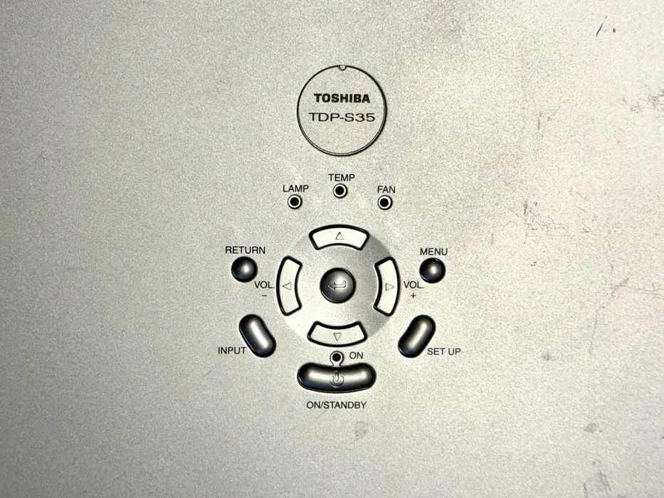 Projektor Toshiba TDP-S35 - nowa lampa 46h!
