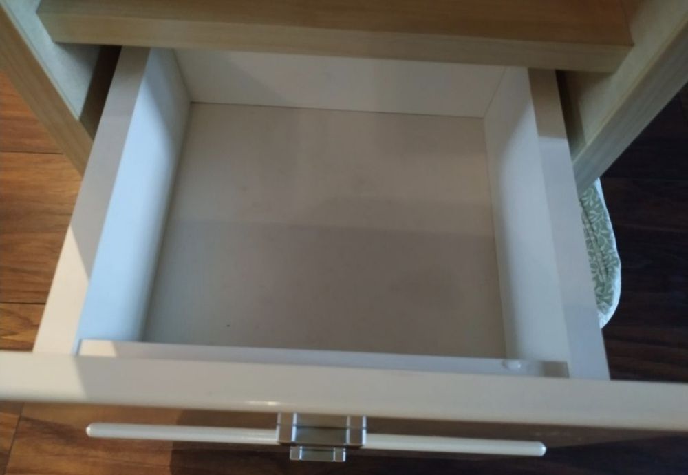 Szafka słupek do łazienki wisząca super design