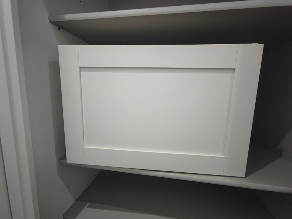 Armário IKEA branco