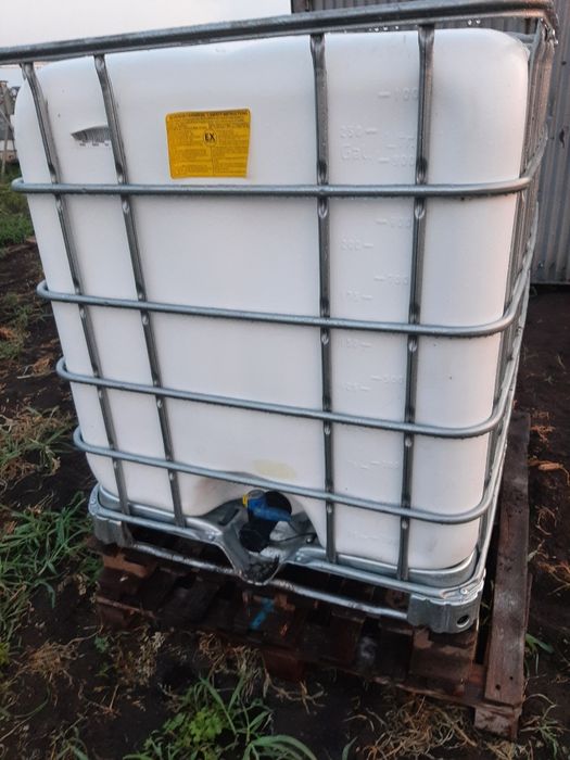 Zbiornik 1000 litrowy