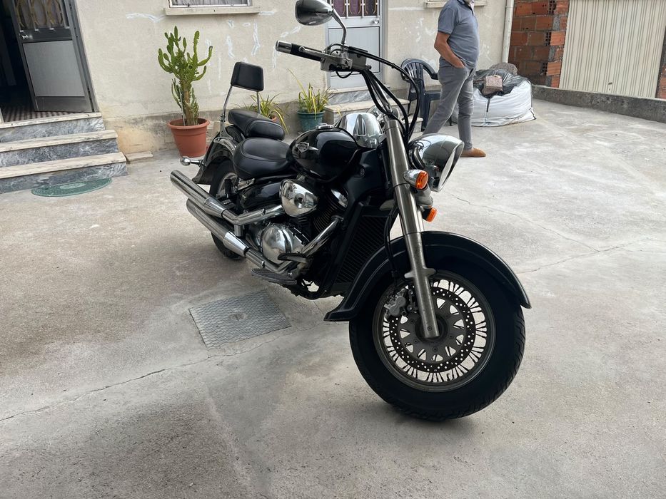 Suzuki Intruder VL800 | 08/2005 | Apenas 9.700 km