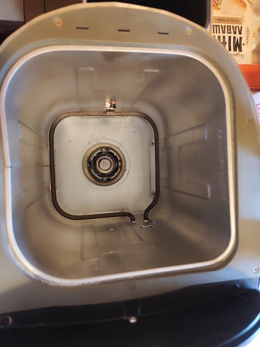 Хлібопічка LIBERTON LBM-04-2