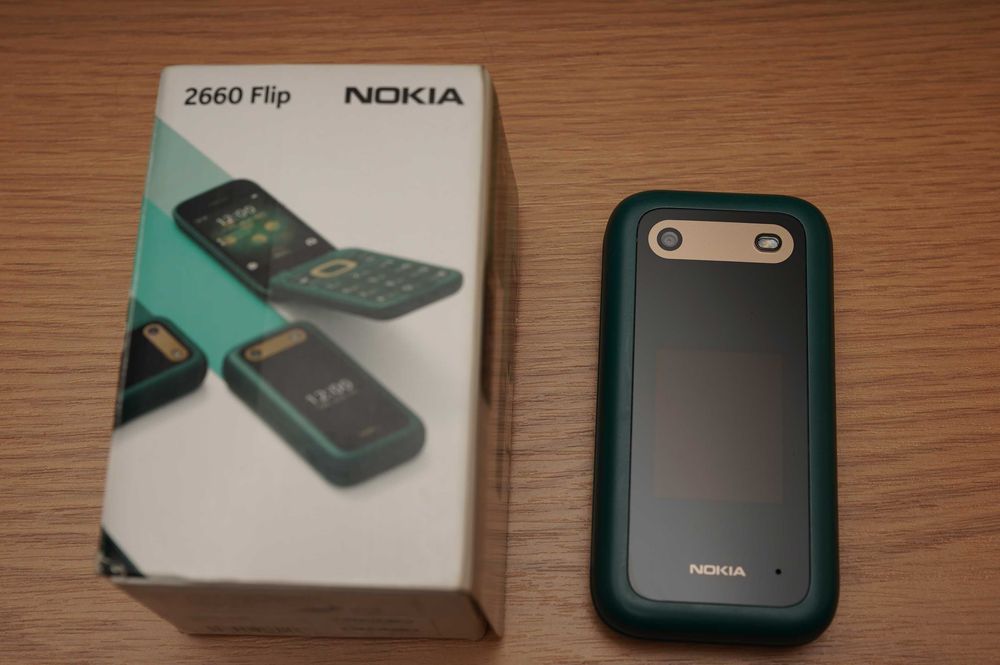Мобільний телефон Nokia 2660 Flip DualSim