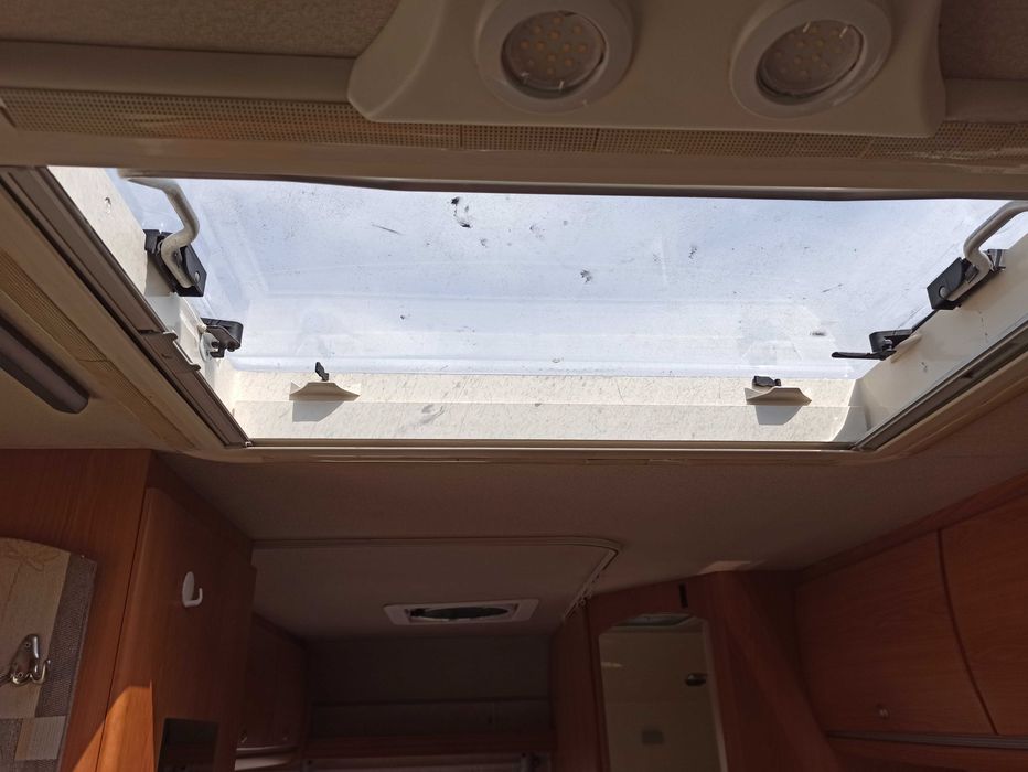 Autocaravana pilote URGENTE