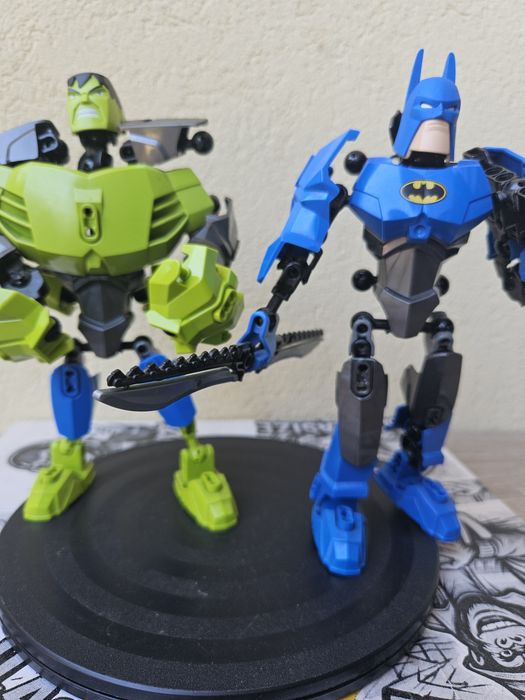 LEGO Hulk 4530 & Batman 4526 Figuras