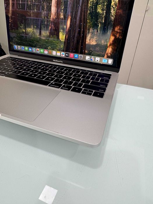 Macbook Pro 13 2020 i5 32GB Ram 1TB SSD Garantia