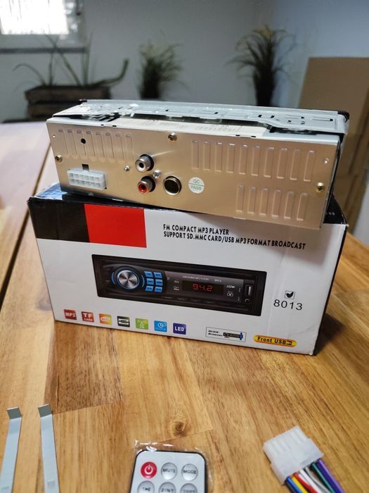 Radio 1 din universal novo