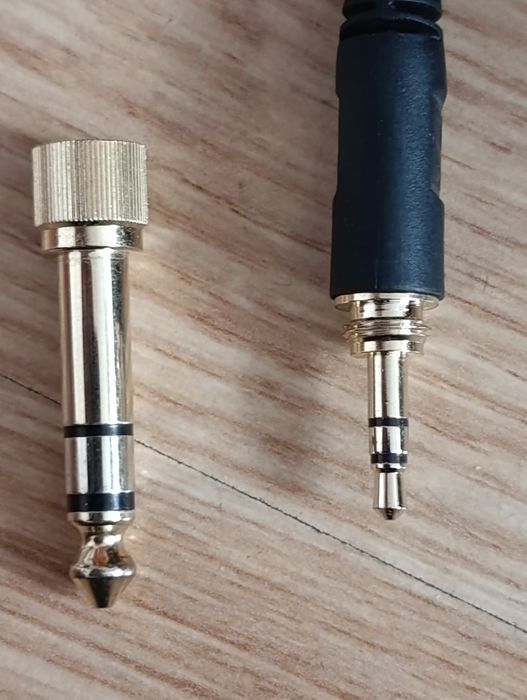 Słuchawki Sennheiser HD205.