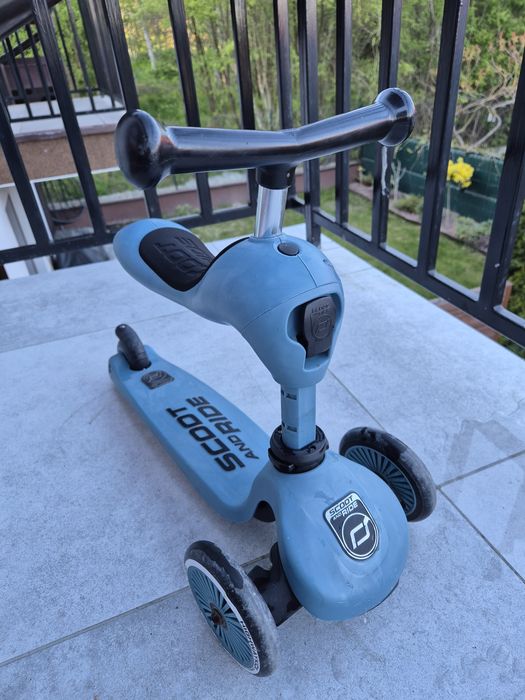 Scoot and Ride niebieski