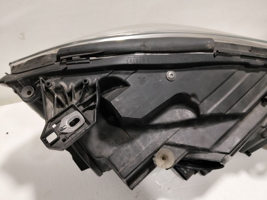Farol Mercedes w176 classe A bi-xenon ótica esquerdo  original
