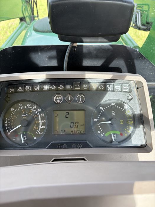 John Deere 5090R