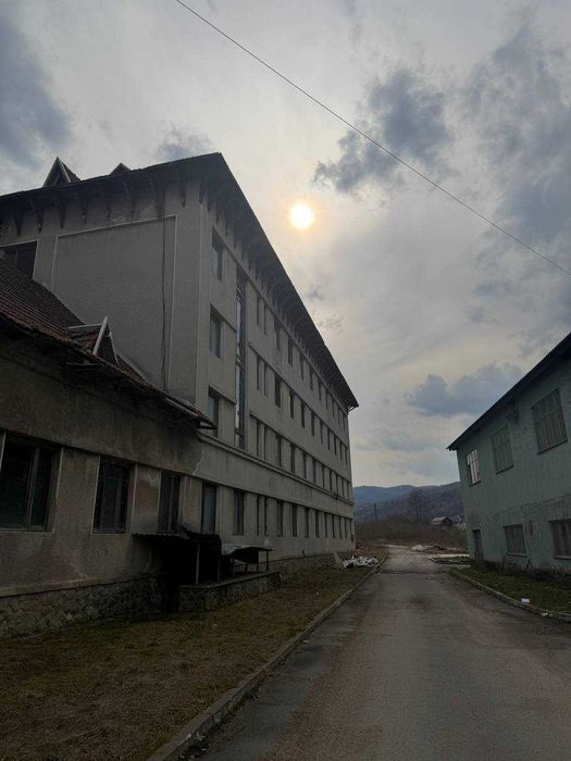 Потужний логістичний хаб або комерція