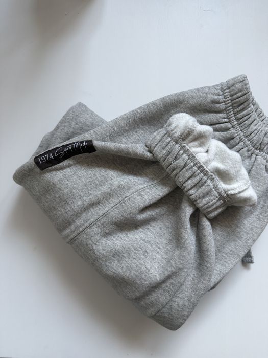 Теплі джогери від zara