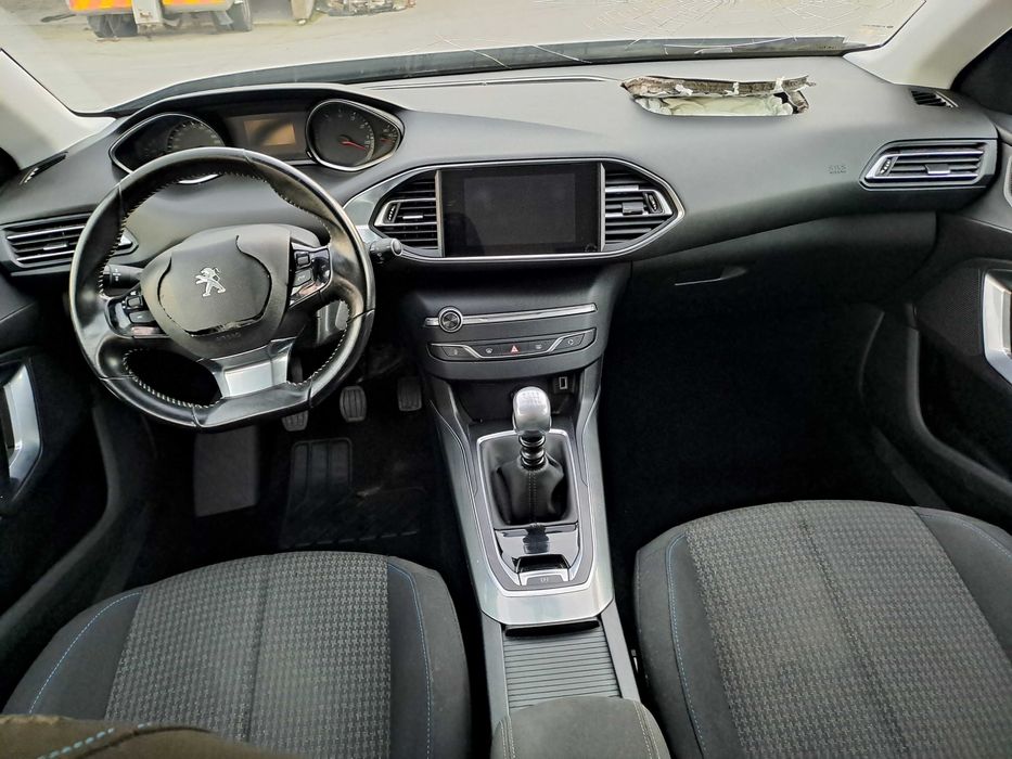 Peugeot 308 1.2 THP, 2019