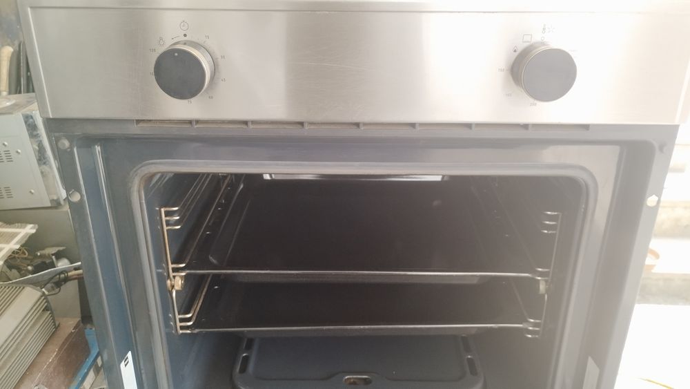 Forno de encastrar a gás de Teka