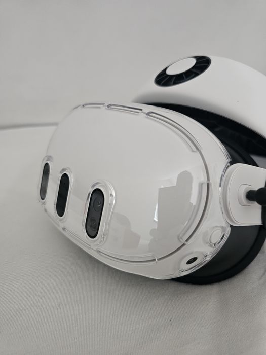 NOWE Przezroczyste etui oryginalne do Meta Quest 3