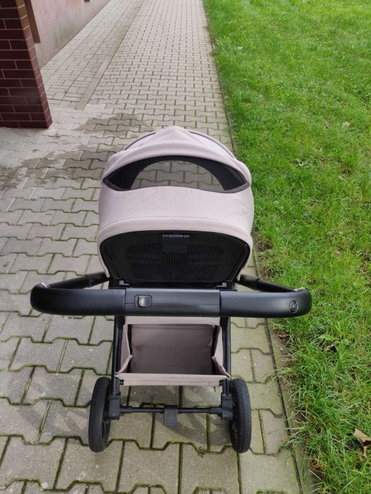 Spacerówka CAVOE moi do 22 kg wraz z gondolą