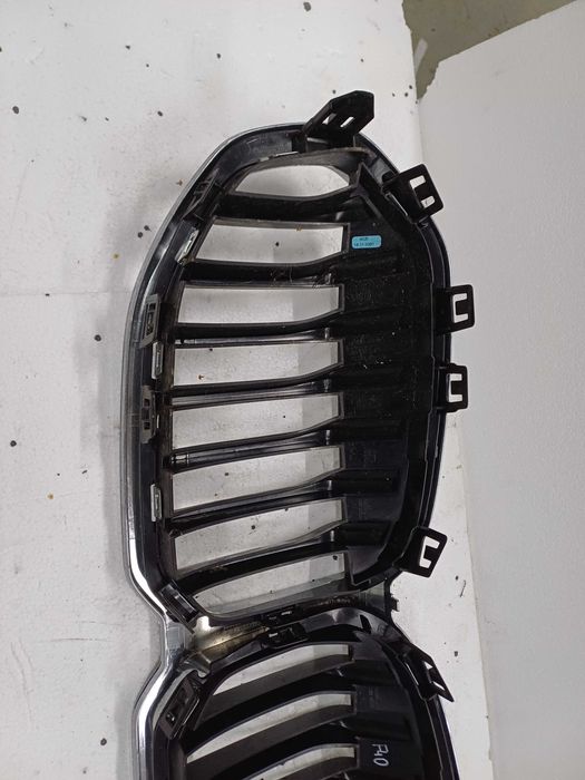 grill nerki bmw 1 f40 7450.957