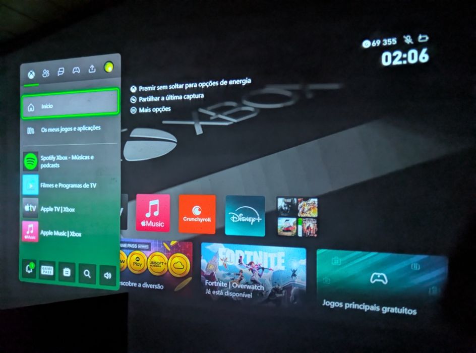 Xbox One 500Gb com 2 jogos  incluídos