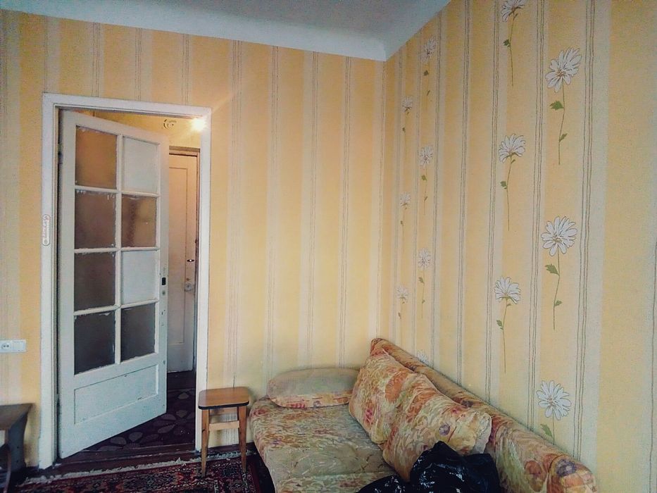 Окрема кімната, (без хазяїна) на Патріотичній 32, 3500грн.включені ком